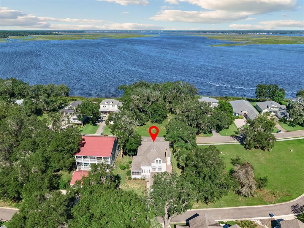 Property Photo:  28731 Grandview Mnr  FL 32097 