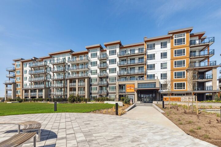 Property Photo:  2463 Rabbit Drive 2xx  BC V4M 0G6 