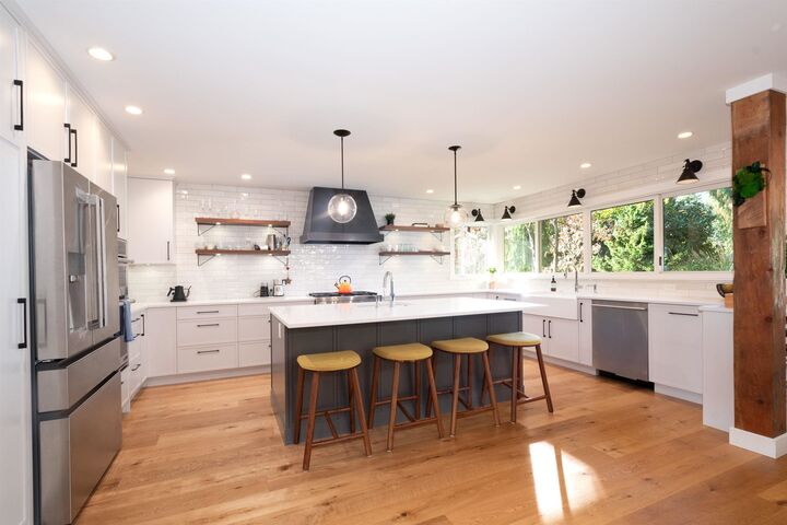Property Photo: 4592 Cove Cliff Road BC V7G 1H6