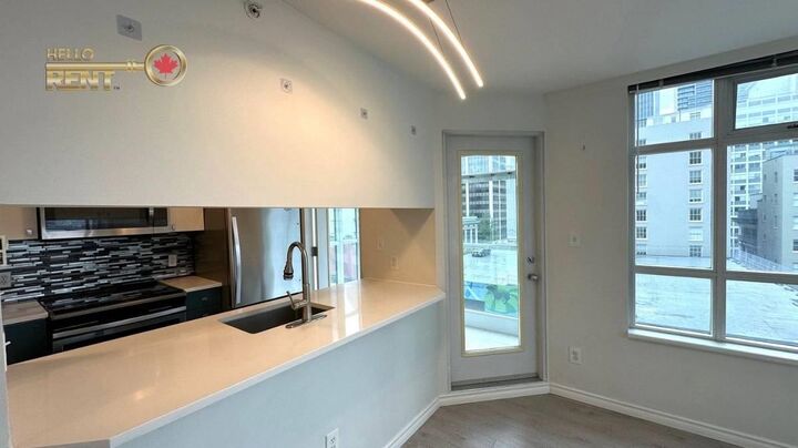 Property Photo:  438 Seymour Street 704  BC V6B 6H4 