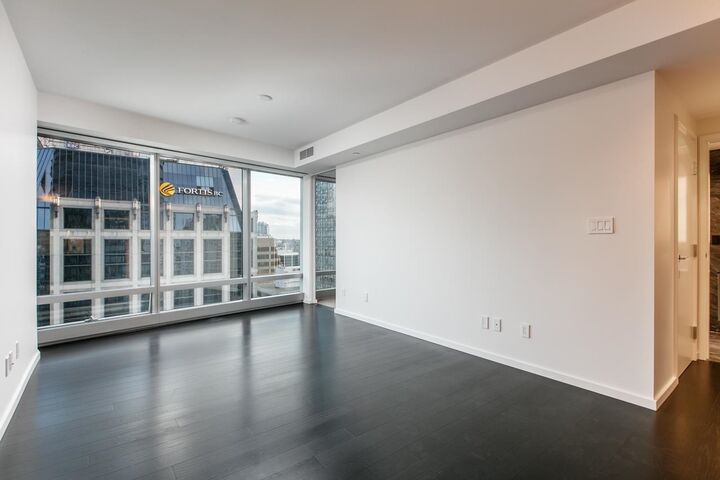 Property Photo:  1151 W Georgia Street 3308  BC V6E 4E6 