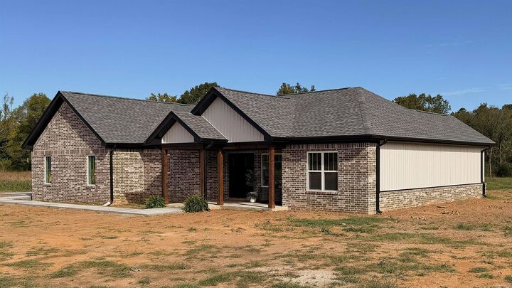 Property Photo:  174 Two Mile Lane  AR 71953 