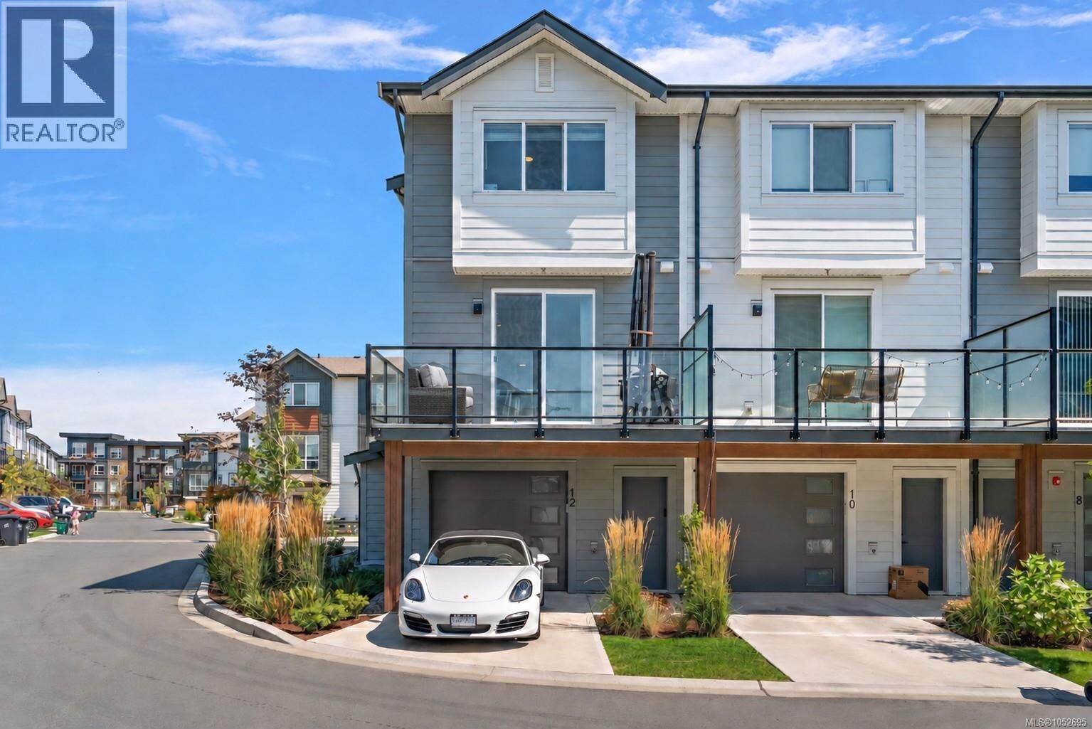 Property Photo:  368 Tradewinds Avenue 12  BC V9C 0S5 