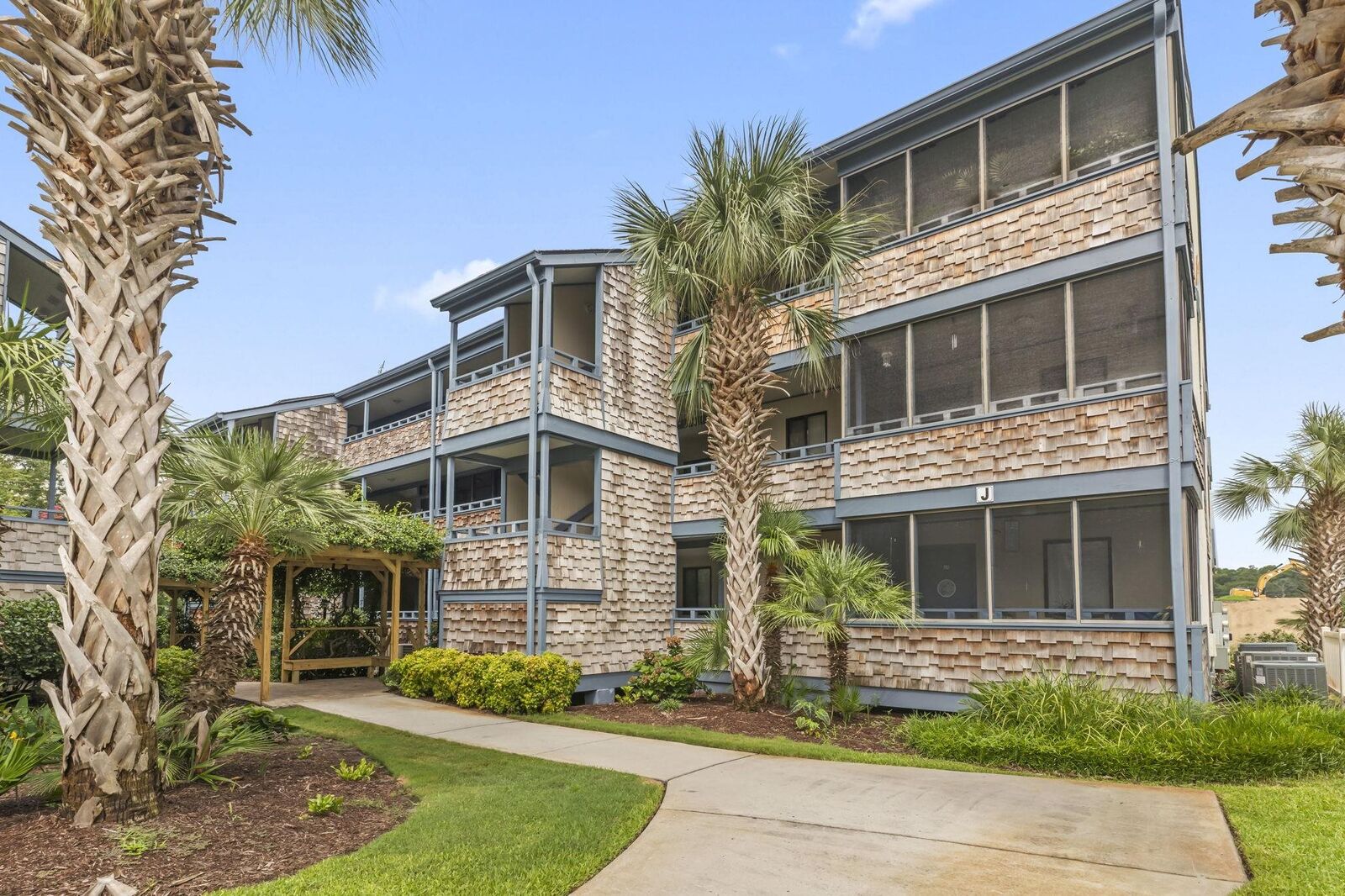 Property Photo: 250 Maison Dr. J-6 SC 29572