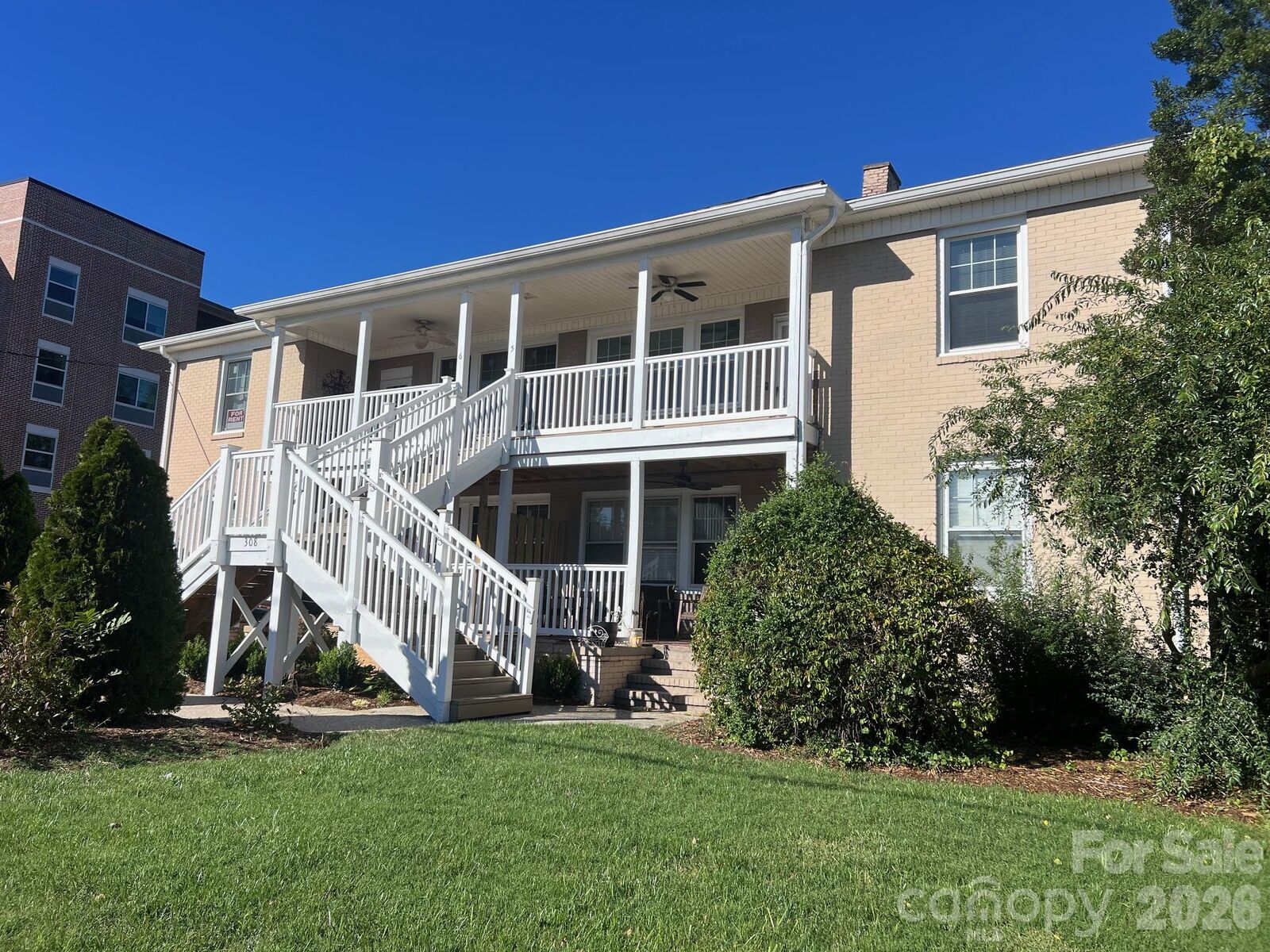 Property Photo: 308 N Green Street Street 5 NC 28655