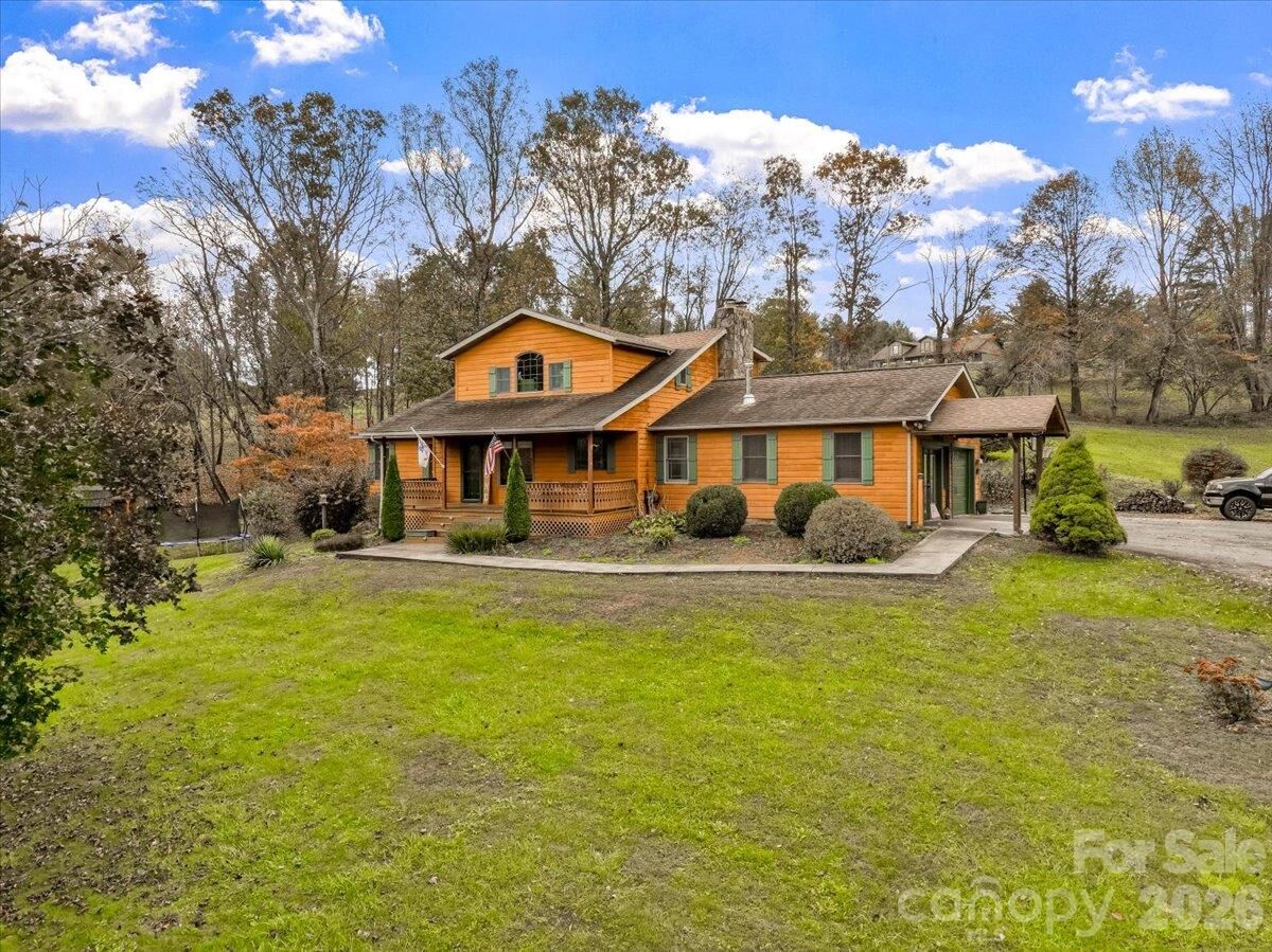 Property Photo:  179 River Walk Drive  NC 28714 