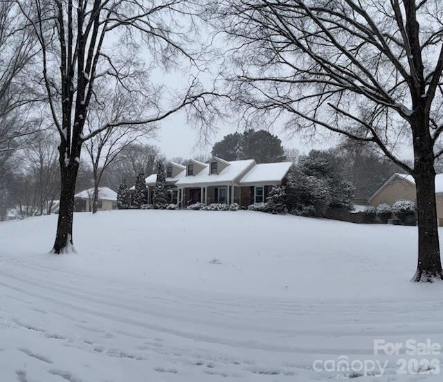 Property Photo:  11720 Shandon Circle  NC 28226 