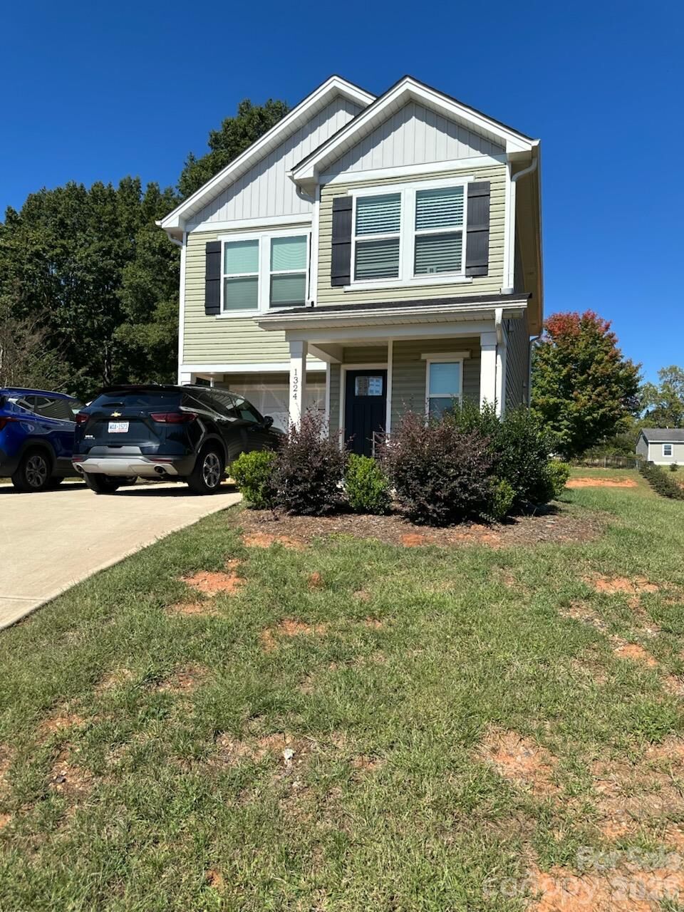 Property Photo:  1324 Yadkin Street  NC 28677 