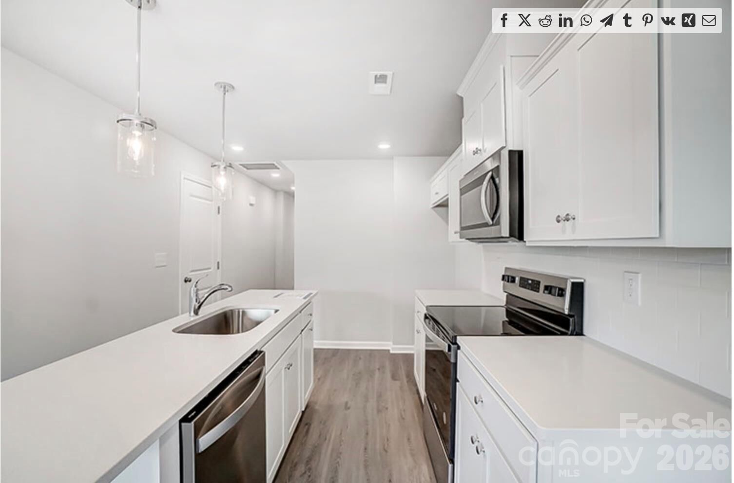 Property Photo:  1324 Yadkin Street  NC 28677 