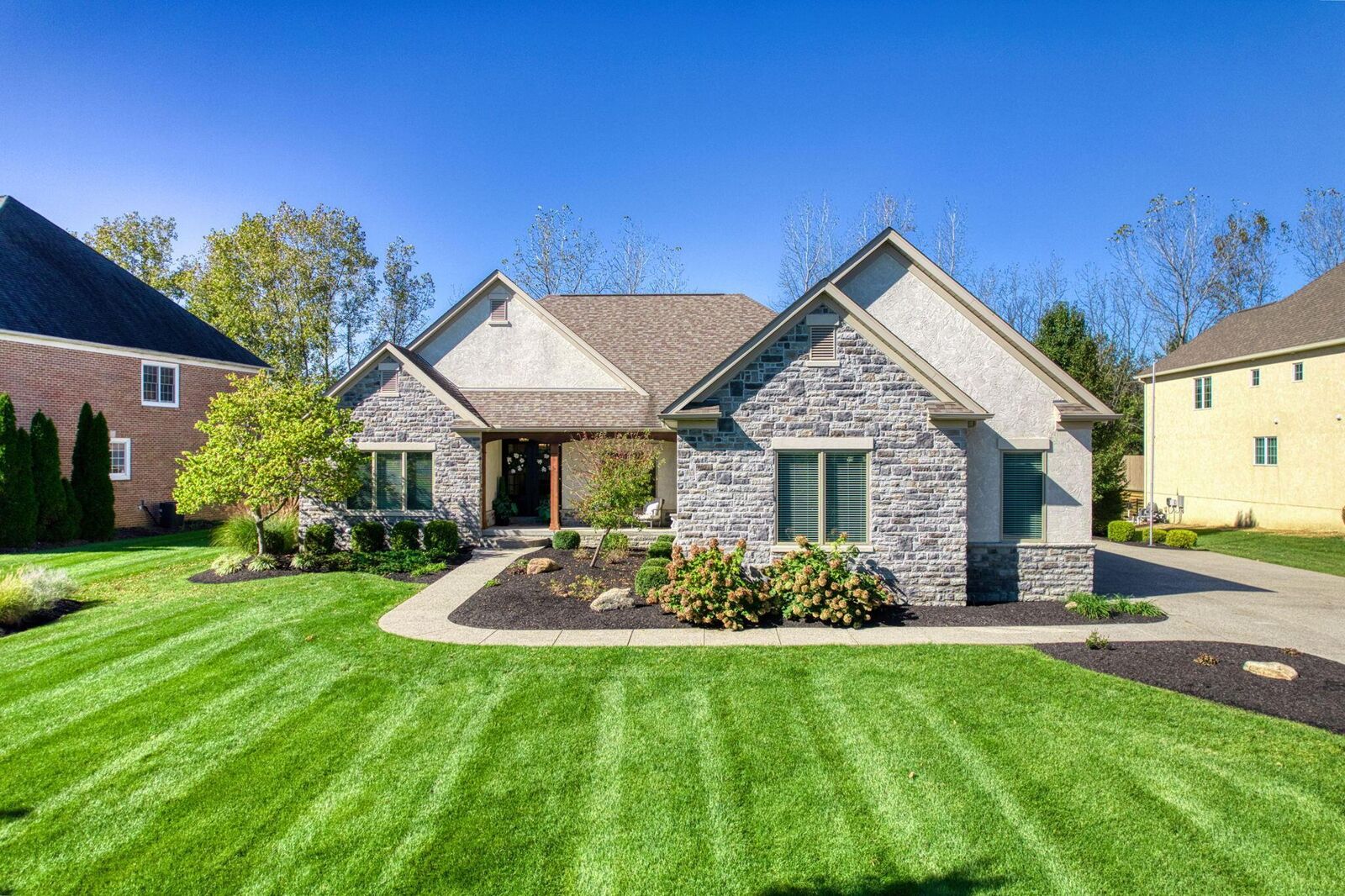 Property Photo:  6707 Optimara Drive  OH 43147 