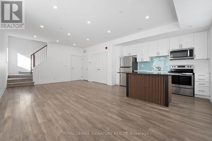 Property Photo: 100 Long Branch Avenue 19 ON M8W 0C1