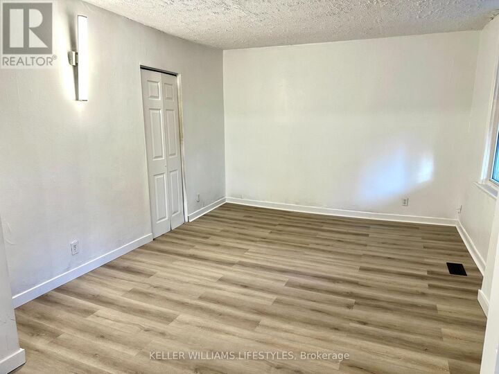 Property Photo:  491 Charlotte Street  ON N5W 4A5 