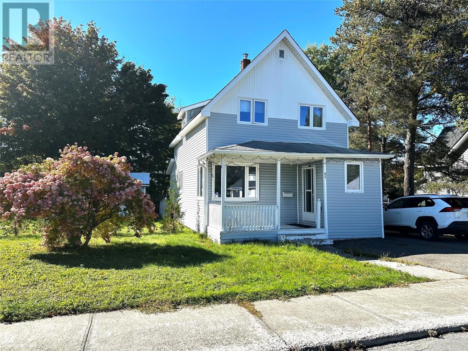 Property Photo:  47 Beaumont Avenue  NL A2A 1Z8 