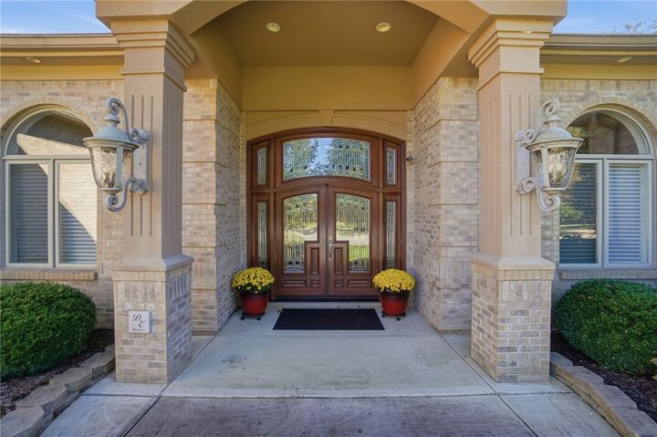 Property Photo:  3997 Fox Run Drive  OH 45305 