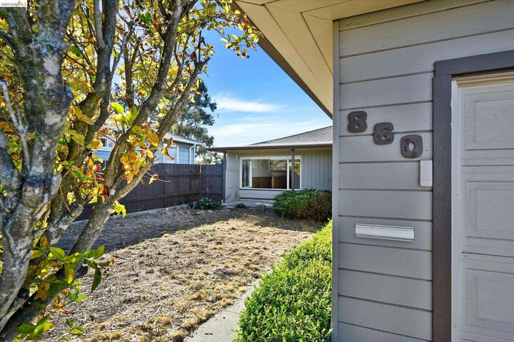 Property Photo: 860 Marin Rd CA 94803