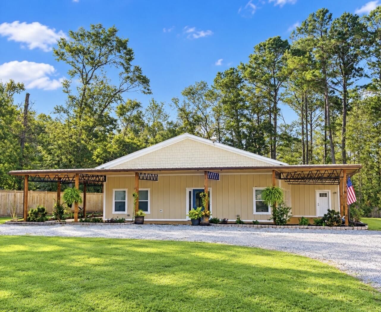 Property Photo:  58 Buck Bishop Road  FL 32455 