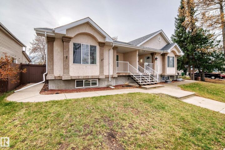 Property Photo:  10015B 97 Avenue  AB T8L 1R3 