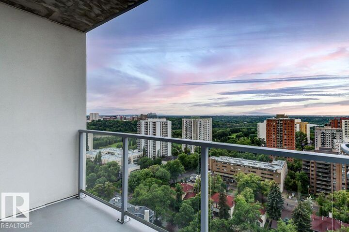 Property Photo:  9922 111 Street NW  AB T5K 1K2 
