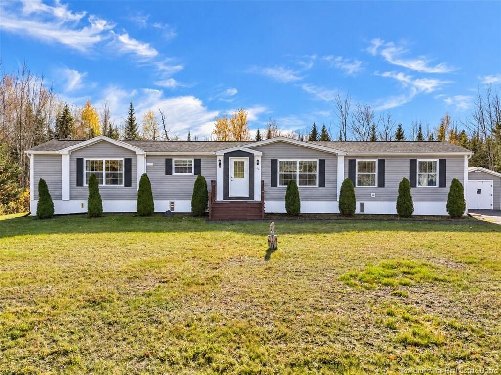 Property Photo:  34 Wendy Crescent  NB E3B 0L5 