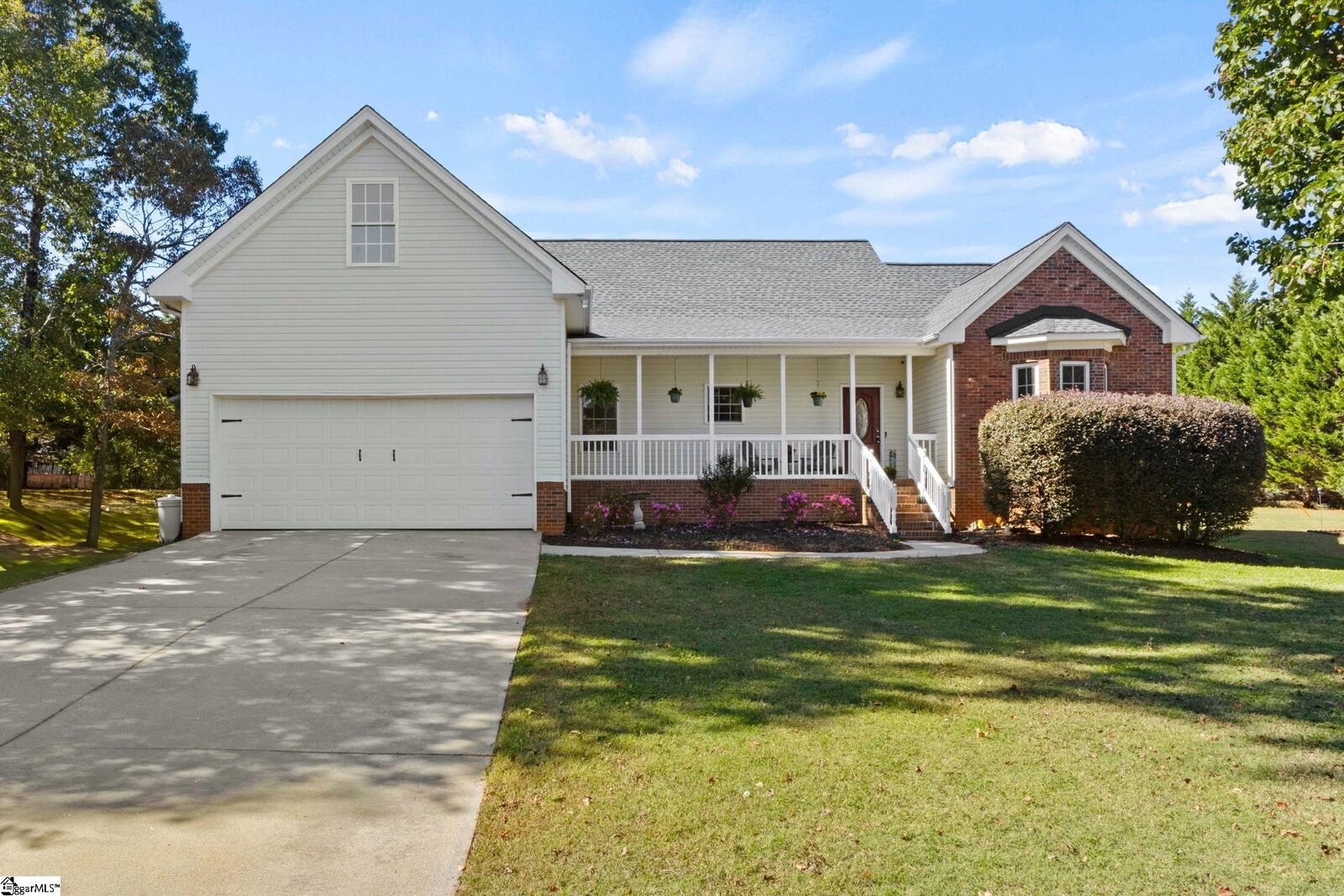 Property Photo:  111 Quartermein Court  SC 29673 
