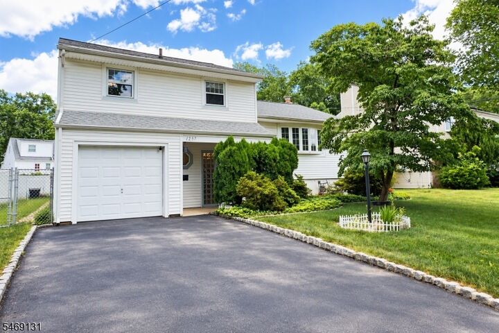Property Photo:  1257 Shaffer Ave  NJ 07203 