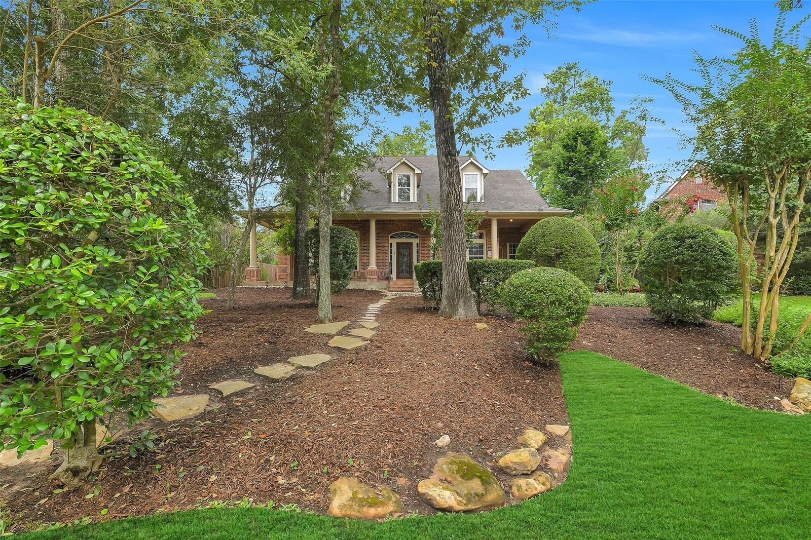 Property Photo:  7 Larkspur Trail  TX 77382 
