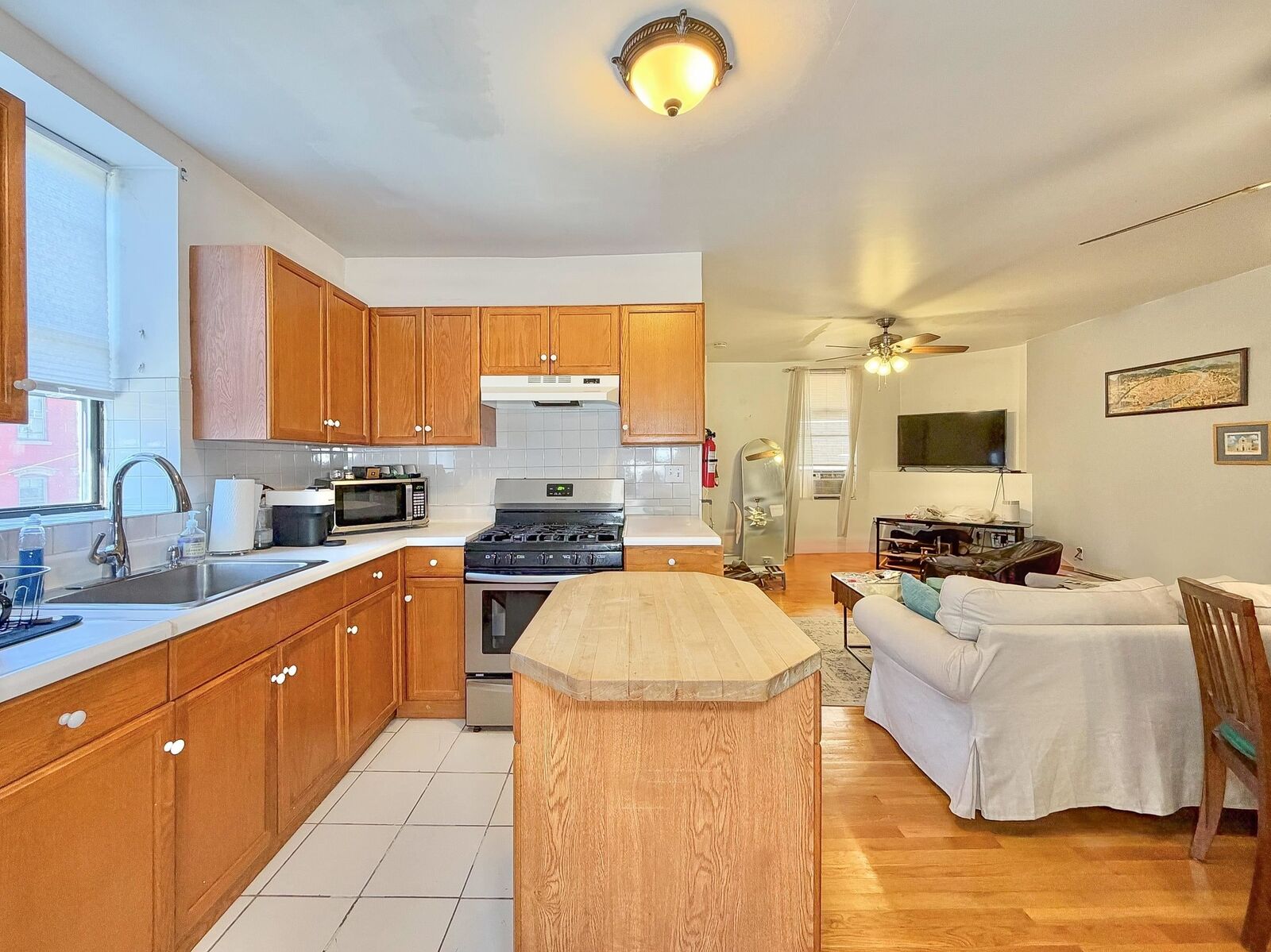Property Photo:  1001 Willow Ave 2  NJ 07030 