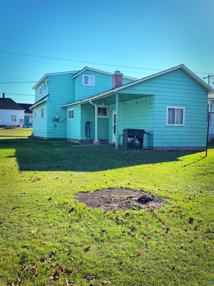 Property Photo: 1505 6th St W WI 54806