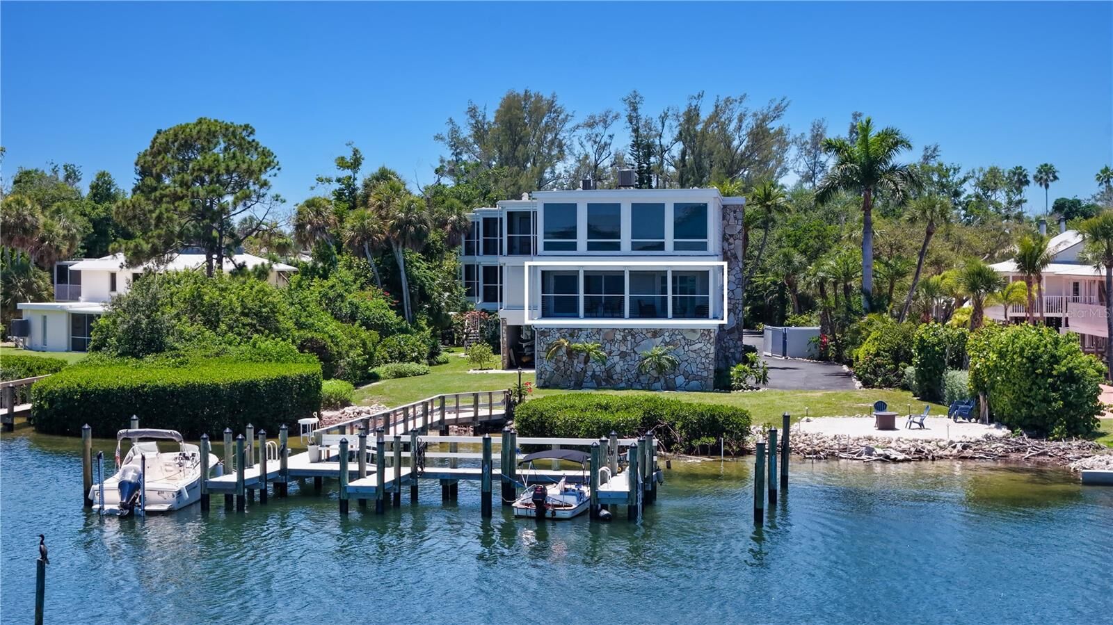 Property Photo: 5320 Gulf Of Mexico Drive 101 FL 34228