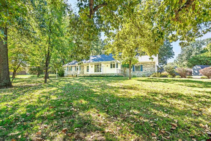 Property Photo:  831 Northpointe Drive  AR 72653 