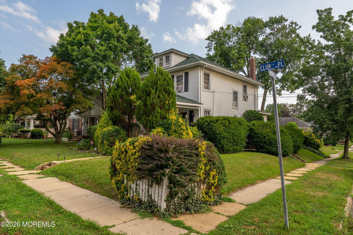 Property Photo:  22 Club Place  NJ 07728 