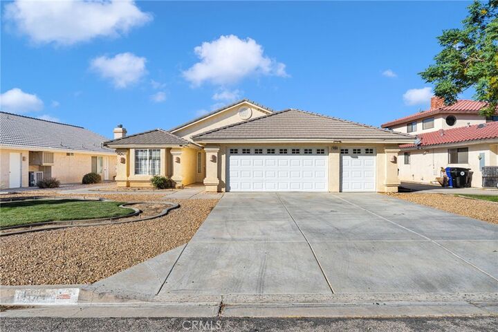 Property Photo: 14354 Galleon CA 92342