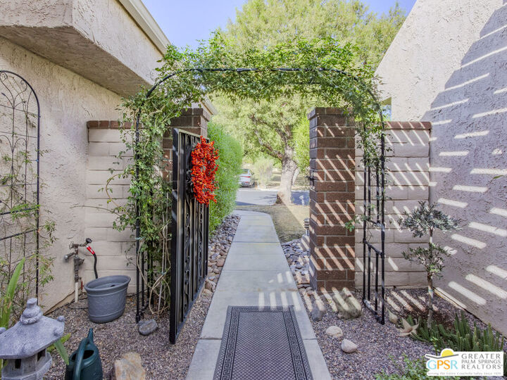Property Photo: 68677 Calle Mancha CA 92234