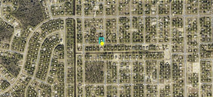 Property Photo:  513 Keller Street E  FL 33974 
