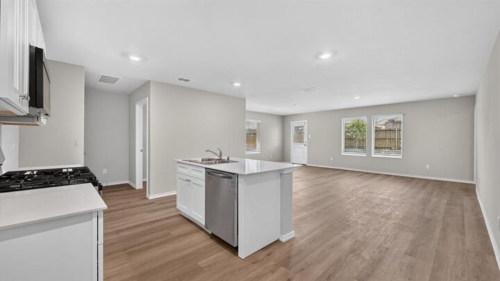 Property Photo:  2229 Waylon Drive  TX 76036 