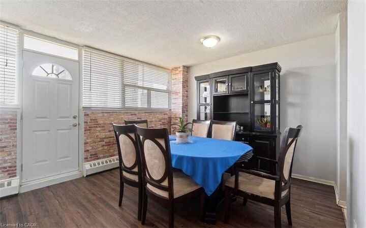 Property Photo:  215 Glenridge Avenue 409  ON L2T 3J7 