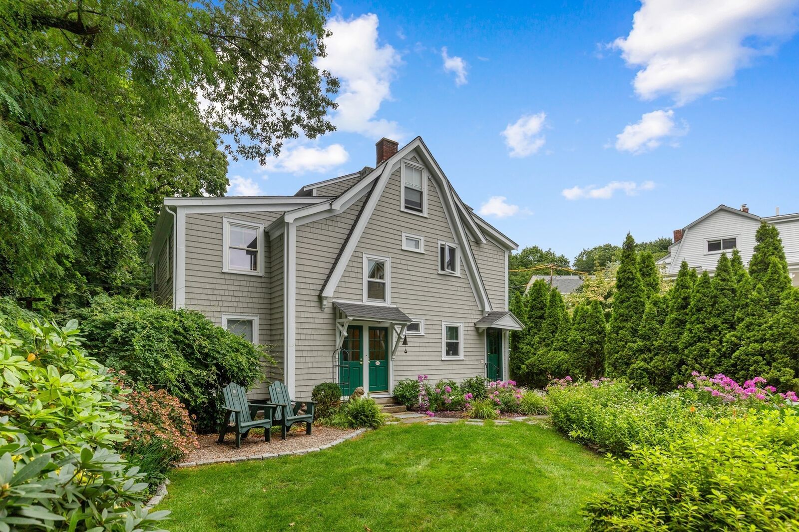 Property Photo:  17 Grant St 1  MA 02420 