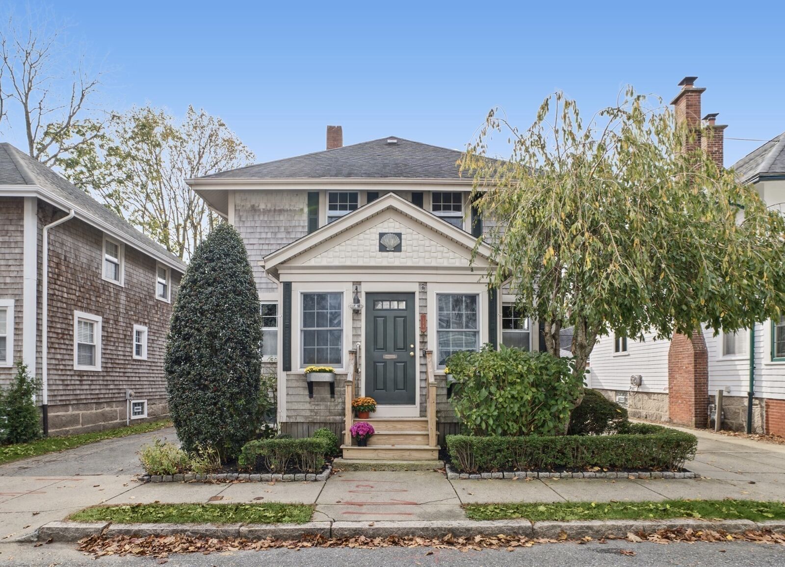 Property Photo: 194 Clinton St MA 02740