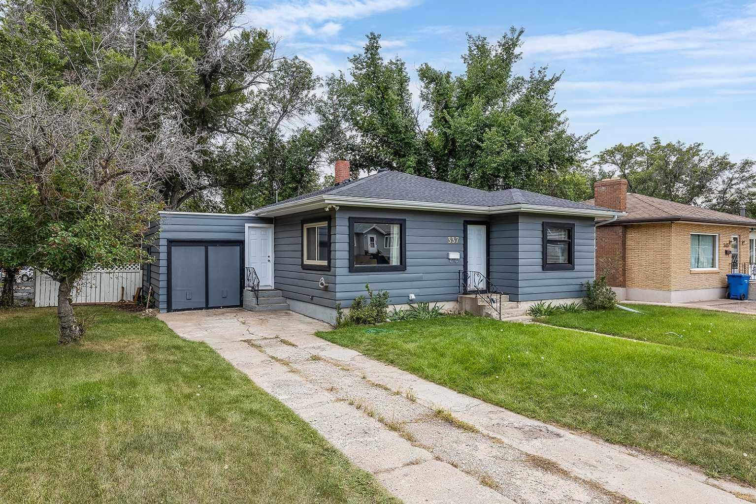 Property Photo: 337 4 Street SW AB T1A 4E7