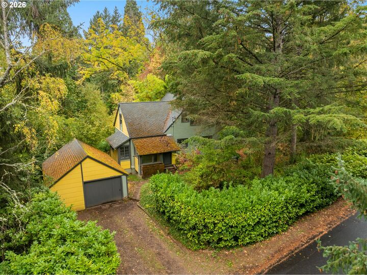 Property Photo:  8220 SW Canyon Dr  OR 97225 