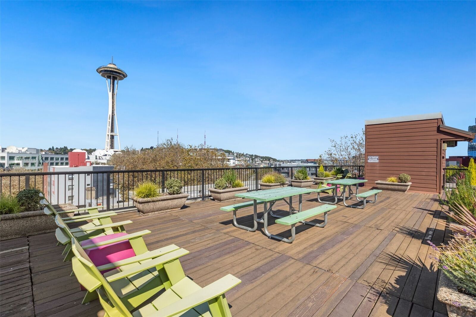 Property Photo: 425 Vine St 721 WA 98121
