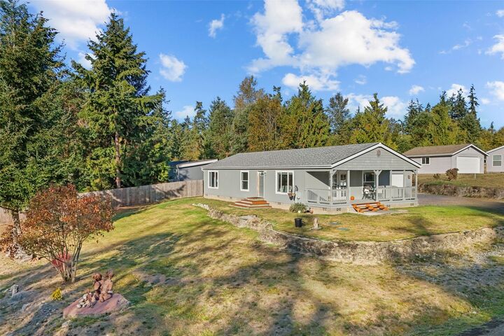 Property Photo:  92  Law Avenue  WA 98368 
