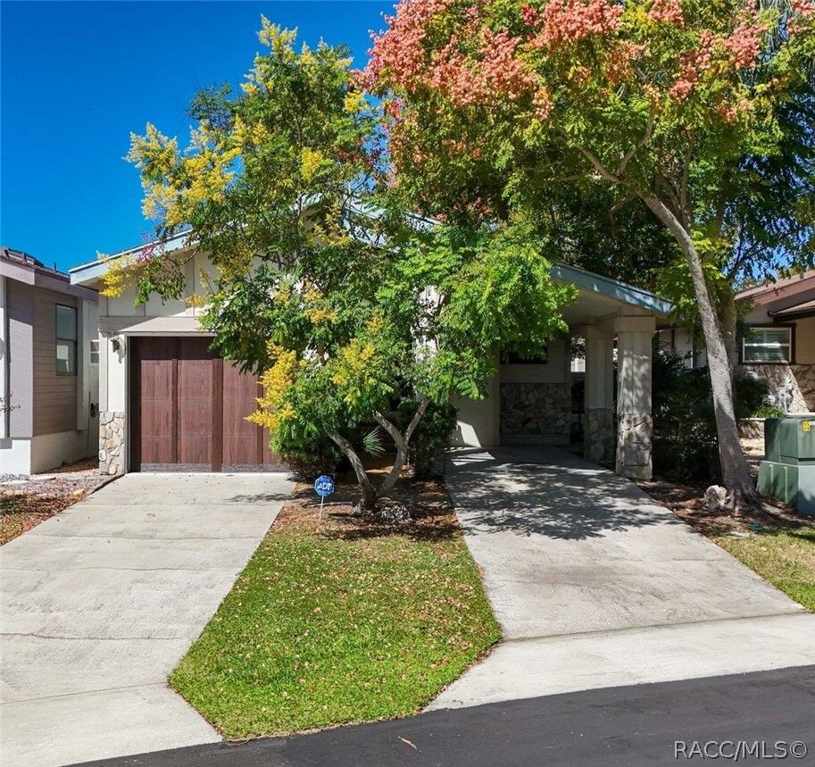 Property Photo:  5222 S Riverview Circle  FL 34448 