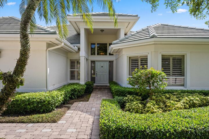 Property Photo:  198 Birkdale Lane  FL 33458 