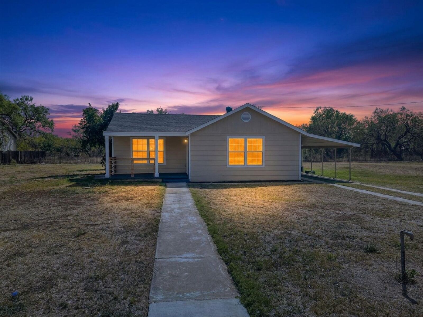 Property Photo:  405 W 34th Street  TX 76903 