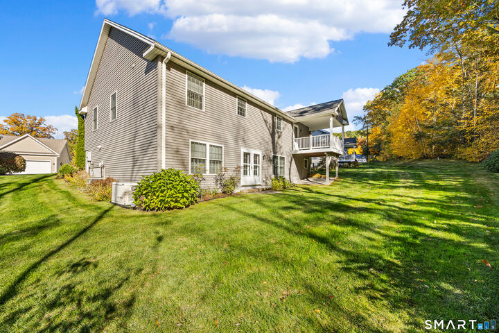 Property Photo:  8 Hannah Way  CT 06791 