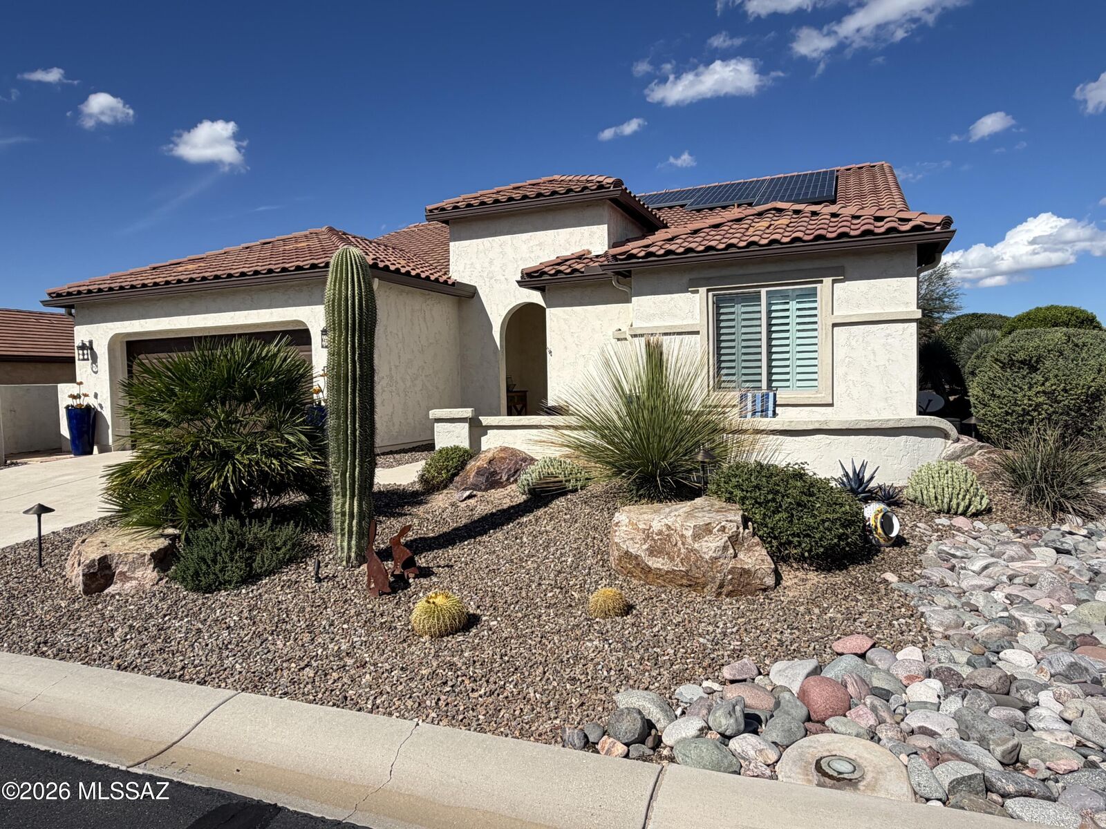 Property Photo:  61162 E Arbor Basin Road  AZ 85623 