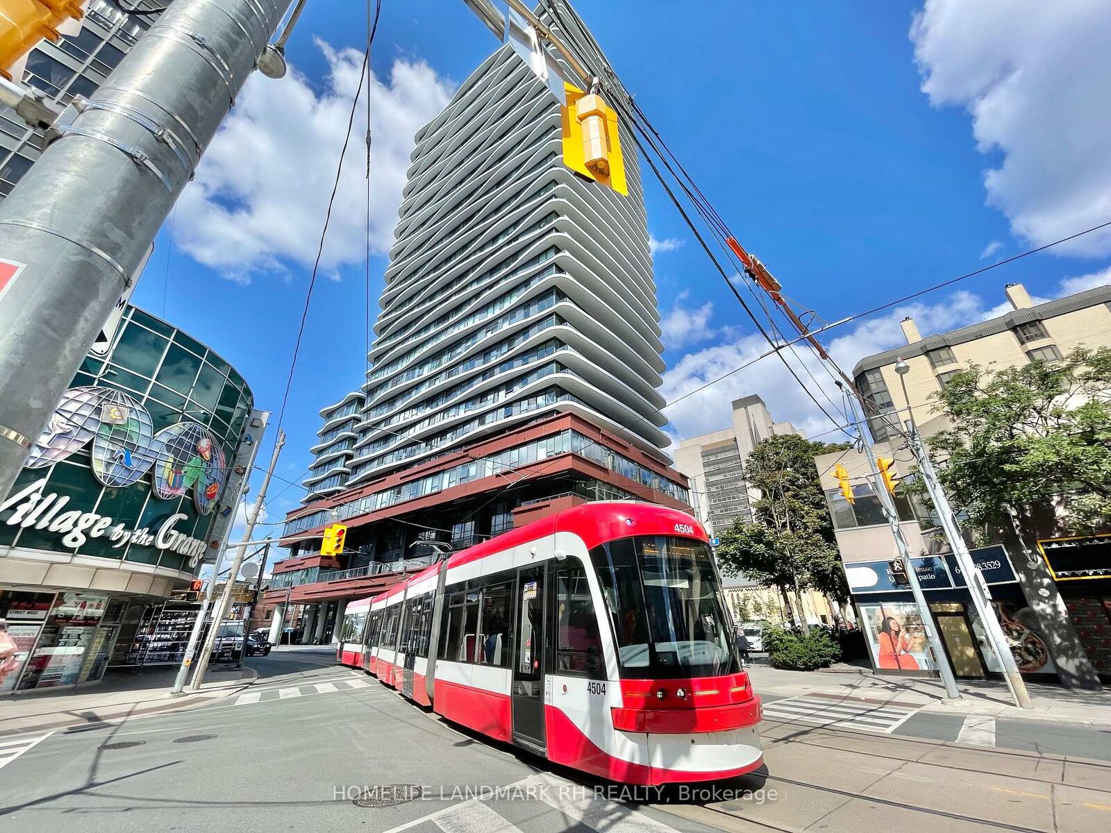 Property Photo:  280 Dundas Street W 2706  ON M5T 0E3 