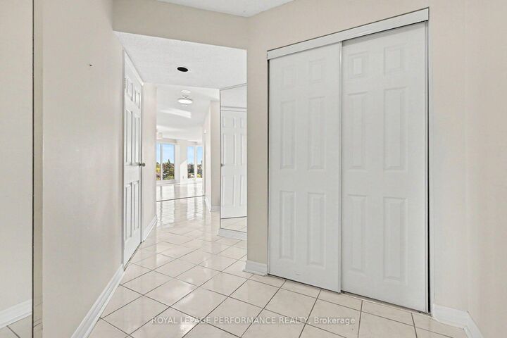 Property Photo:  545 St Laurent Boulevard 507  ON K1K 4H9 