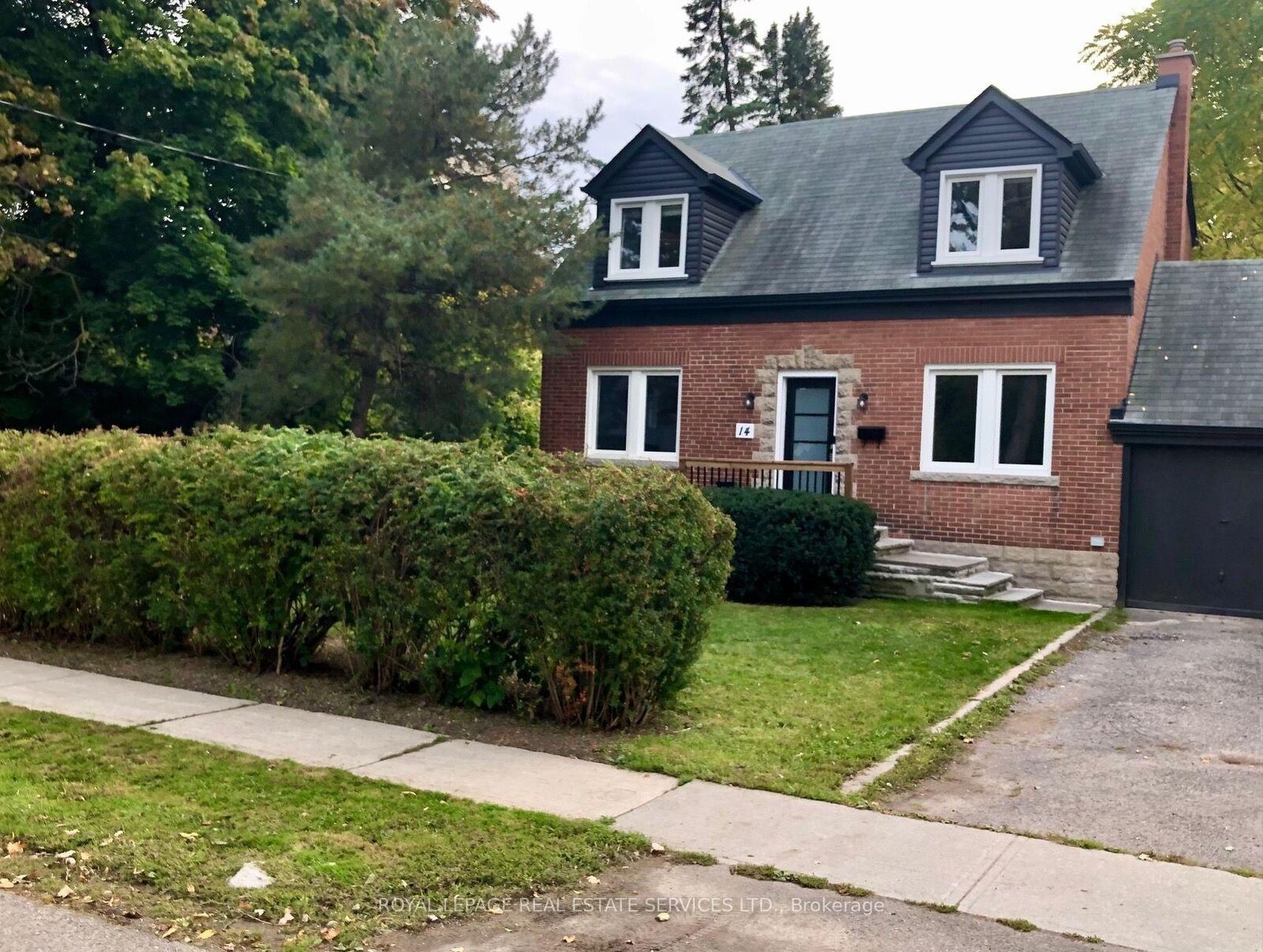 Property Photo:  14 Avonhurst Road  ON M9A 2G8 